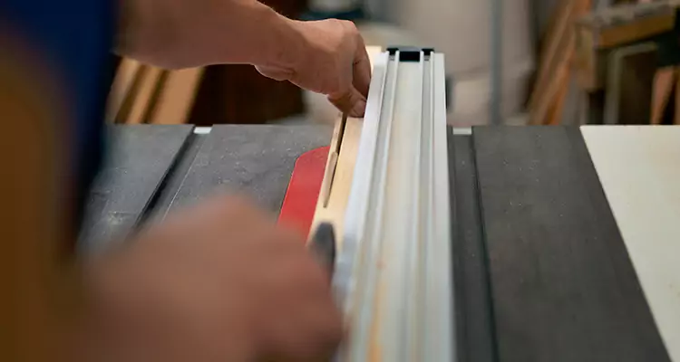 Bifold Door Seal Repair in Seminole, FL