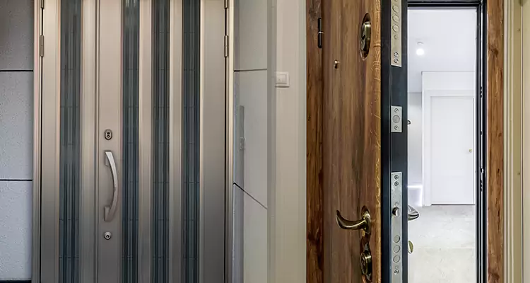 Burglar Proof Front Door Repair in Seminole, FL