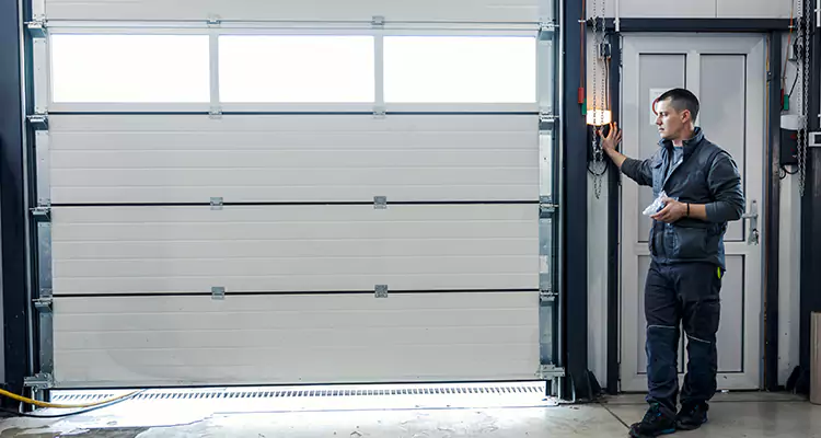 Our Garage Door Repair Services in Seminole, FL