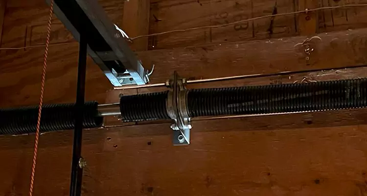 Garage Door Lift Cable Replacement in Seminole, FL