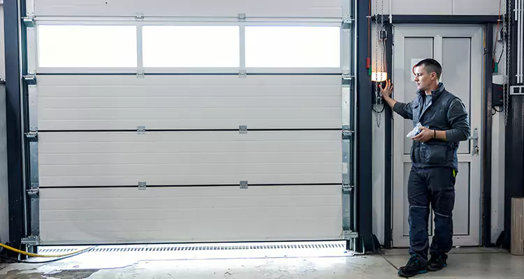 Modern Overhead Door Repair in Seminole, FL