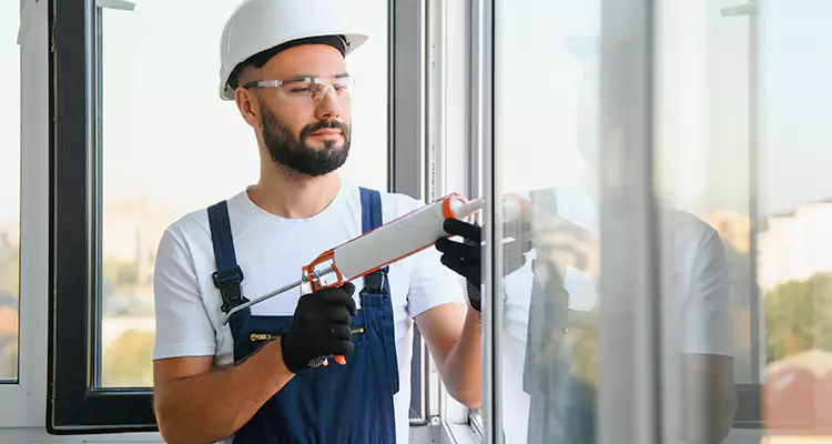 Retractable Screens Repair for Patio in Seminole, FL