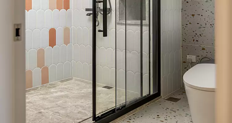 Sliding Shower Door Repair in Seminole, FL