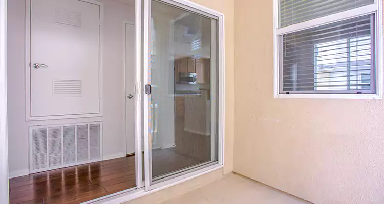 Sliding Screen Door Track Repair in Seminole, FL