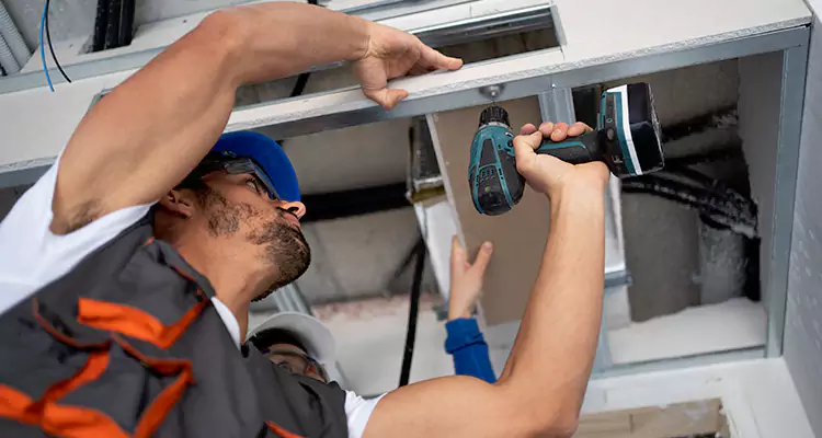 Emergency Overhead Door Repair in Seminole, FL