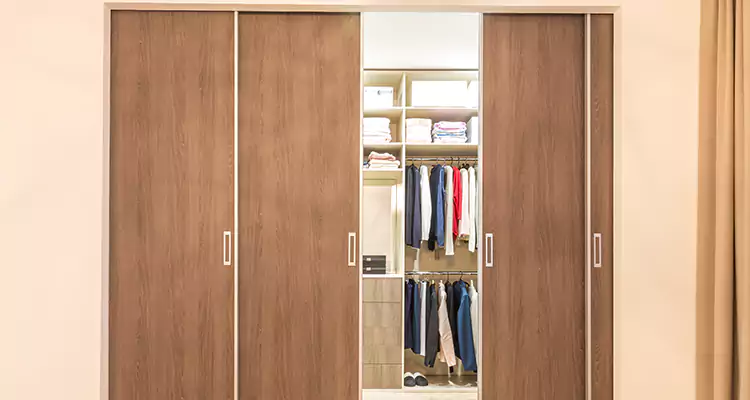 Sliding Closet Wardrobe Repairs in Seminole, FL