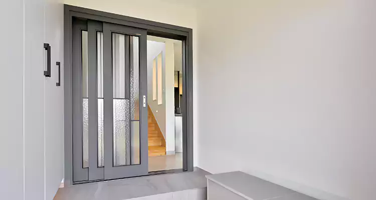 Affordable Sliding Glass Door Repair That Works in Seminole, FL