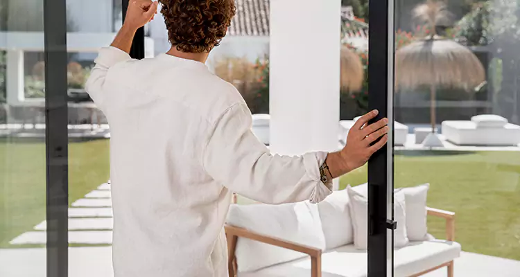 Fix Backyard Sliding Door Hard To Operate in Seminole, FL